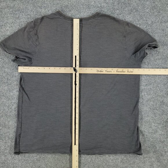 Helix Shirt Men's Size 2XL Gray V-Neck Short Sleeve Pullover Stretch Adult XXL - Picture 8 of 11